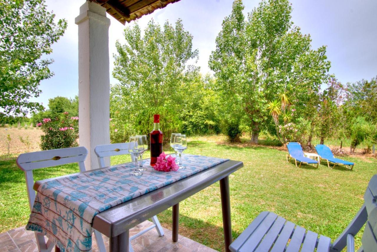 Апартаменты Marilenas House Astrakeri Экстерьер фото